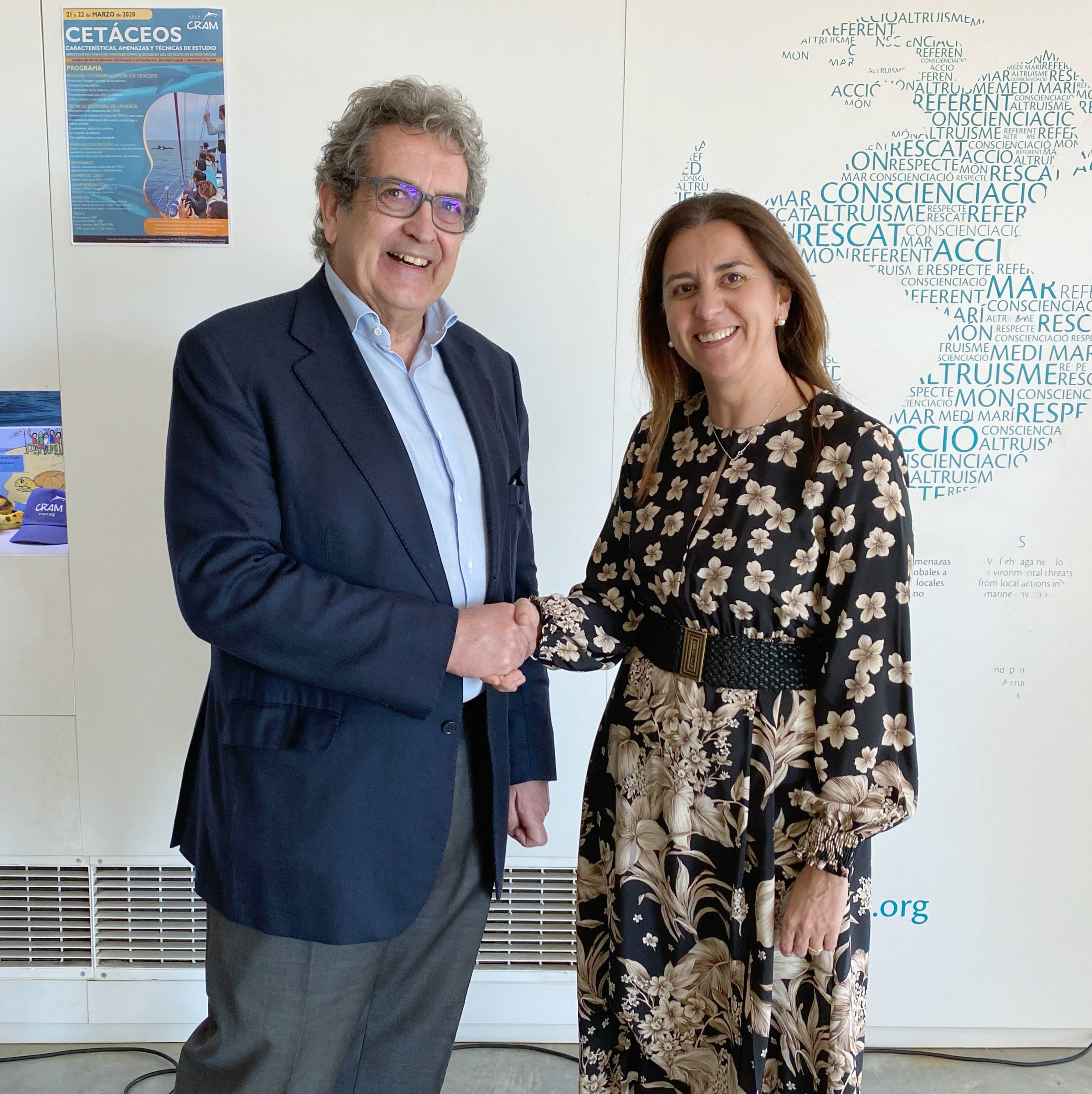 Ladival firma un convenio con el Centro de Recuperación de Animales Marinos para estudiar el impacto de los plásticos y microplásticos en el ecosistema marino